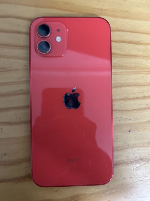 Iphone 12 64GB usado em bom estado