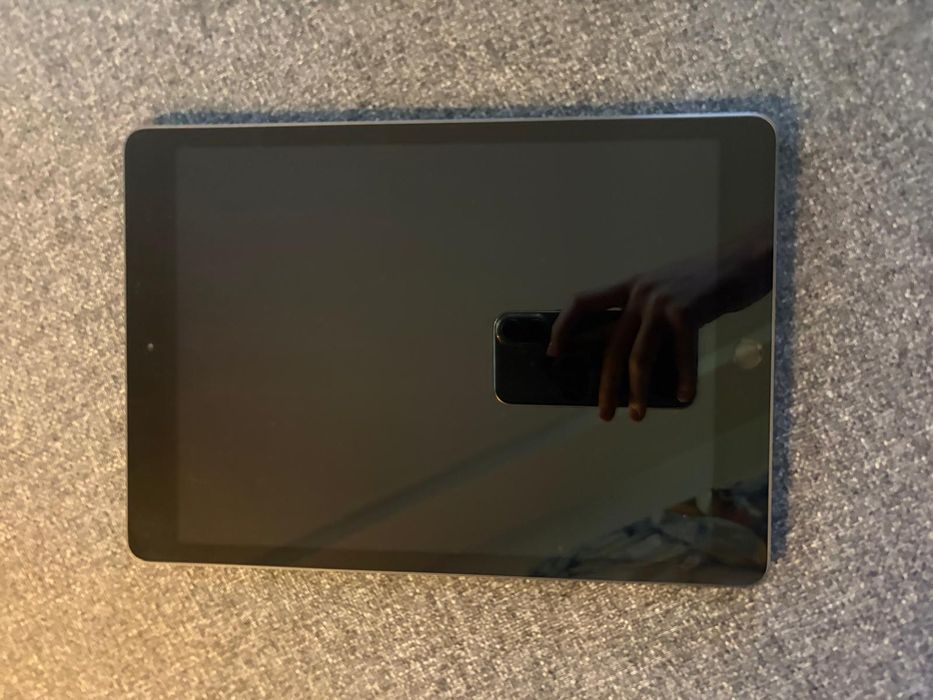 iPad 8 generacja WiFi 128GB A2270