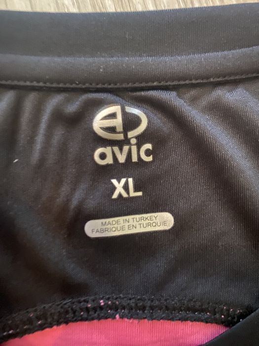 Футболка Avic