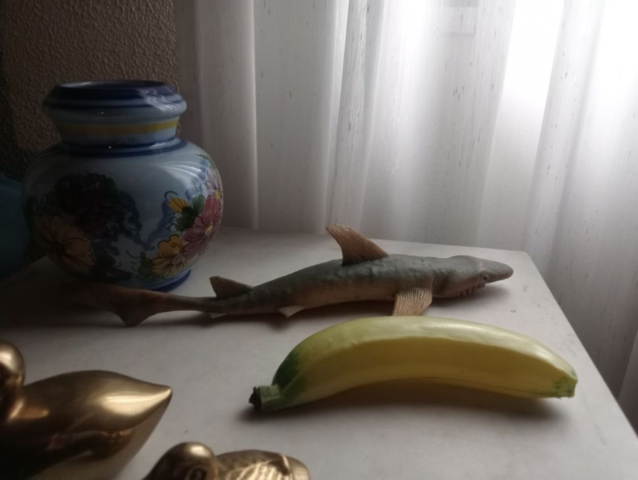 Banana de água para o Carnaval e tubarão