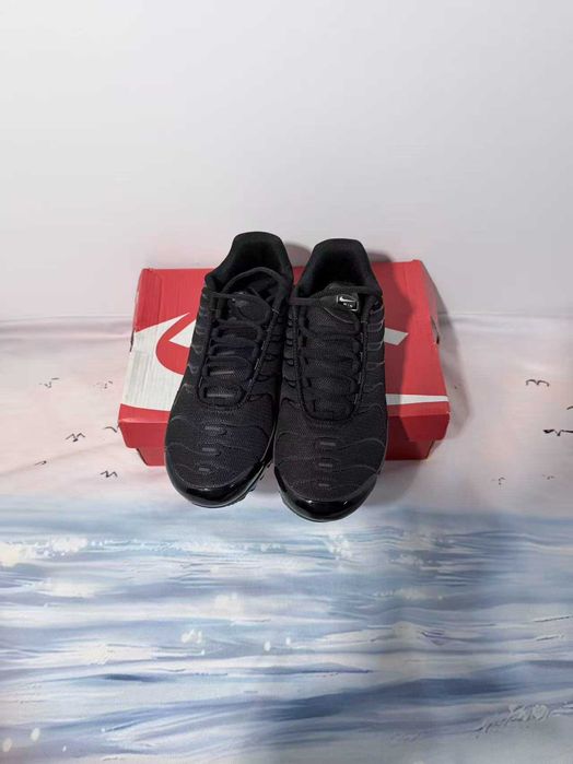 Nike Air Max TN Plus Black R.36
