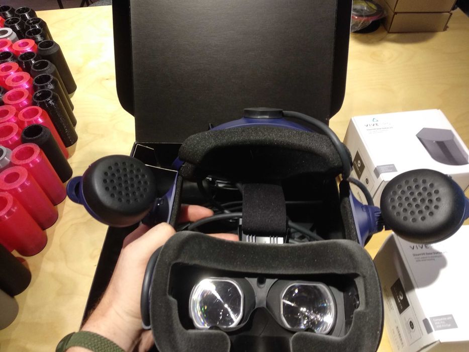 HTC Vive Pro 2 Full Kit +Valve Index 45 000 грн. Периферійні