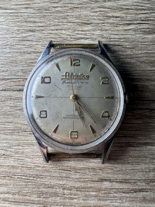 Zegarek Adriatica Extra Worldmaster