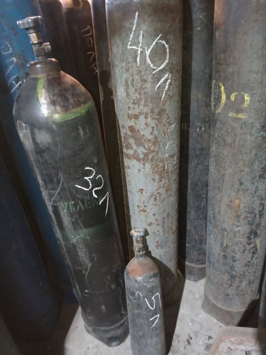 Углекислота аргон сварочная смесь в баллонах  азот40 литров