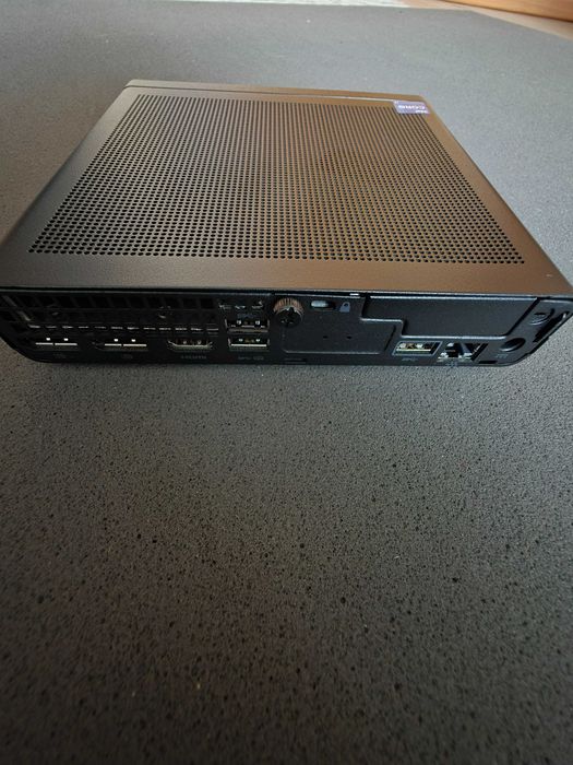 Komputer HP Elite Mini 800 G9 i7-14700