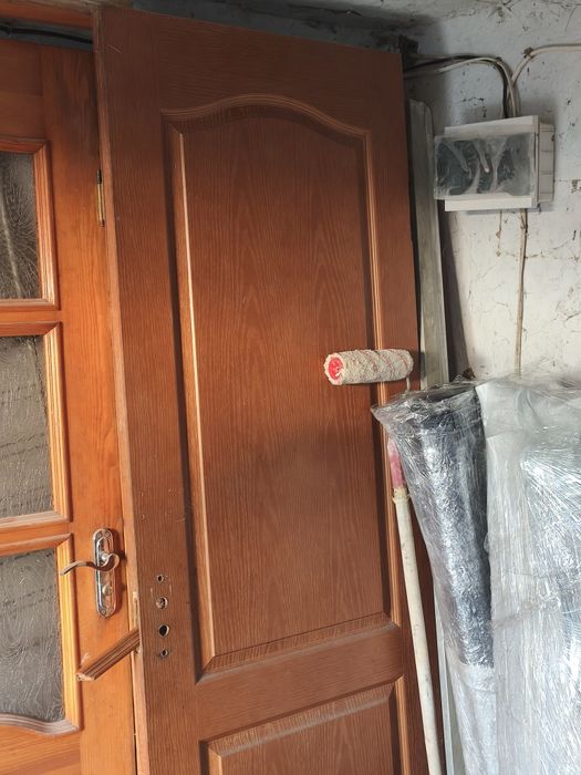 Продам двері кімнатні
