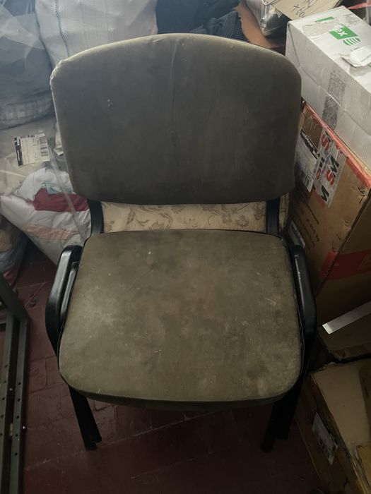 стулья офисные б/у