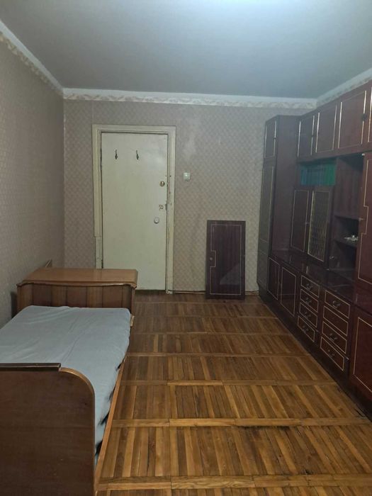 Сдам комнату в квартире. Пр.Поля, ост. Ульянова. Бомбоубежище.