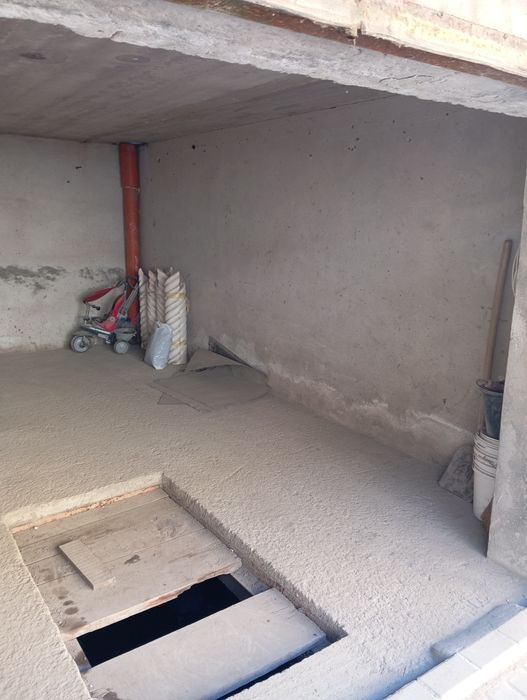 Сдам гараж! Киевский район.