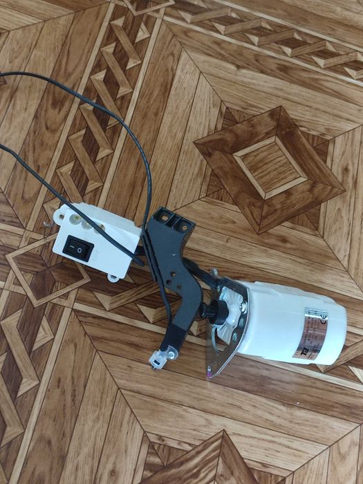 Мотор для швейної машинки Janome