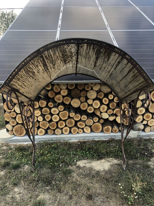 Продам  козирок,козирьок, навіс-металевий, висота 1,35, ширина 1,25