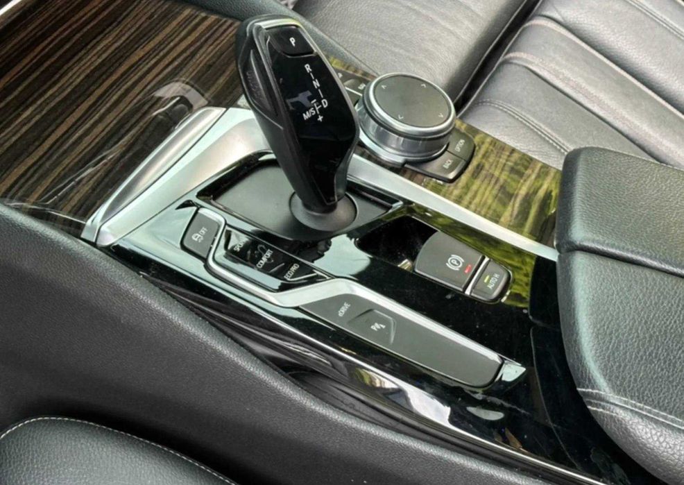 BMW 530e Xdrive 2017рік