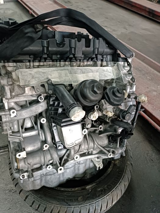 Motor BMW 184 cavalos N47D20C sem componentes
