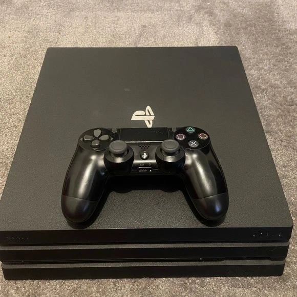 Sony PlayStation 4 Pro 1TB