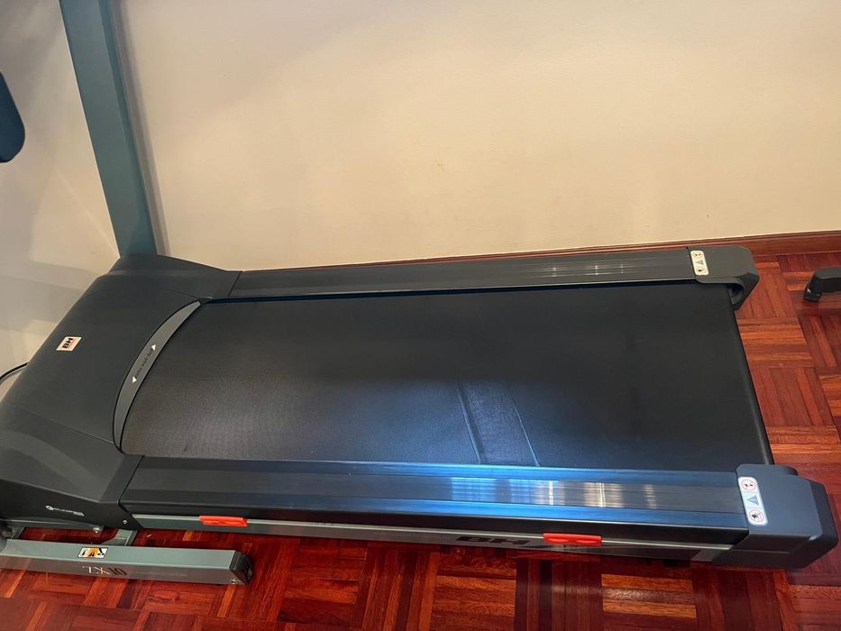 Passadeira de caminhada/corrida  - Treadmill ZX10