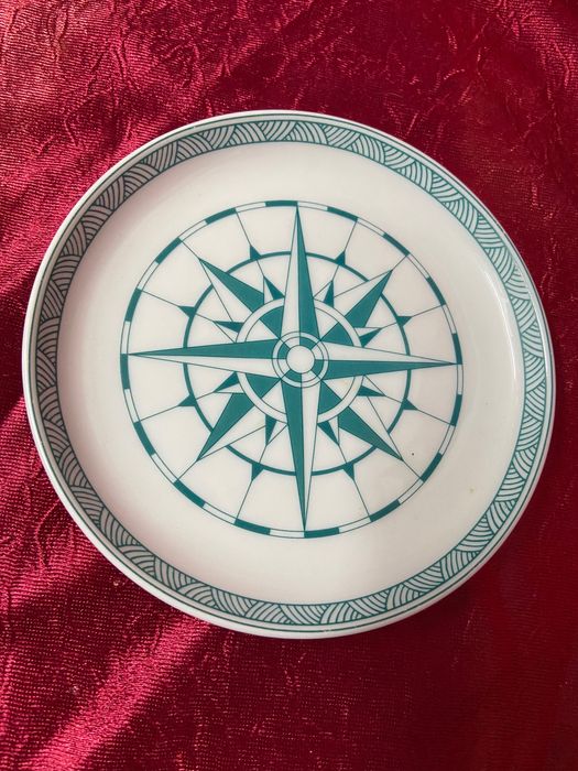 Vista Alegre Porcelain VA 2