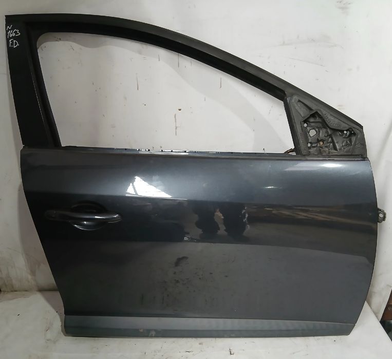Porta frente direita RENAULT Megane III Grandtour (KZ0/1)