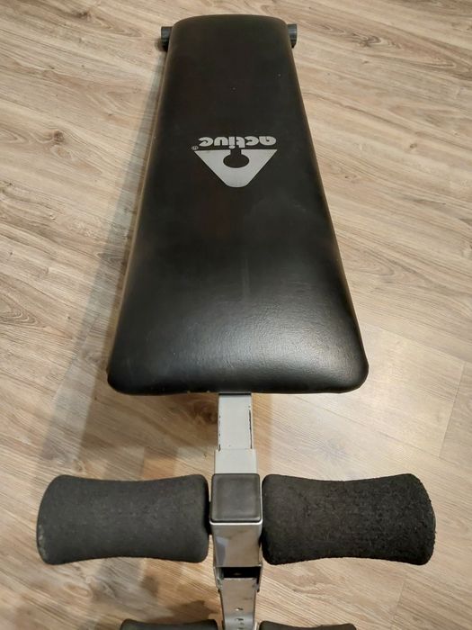 Ławeczka do brzuszków