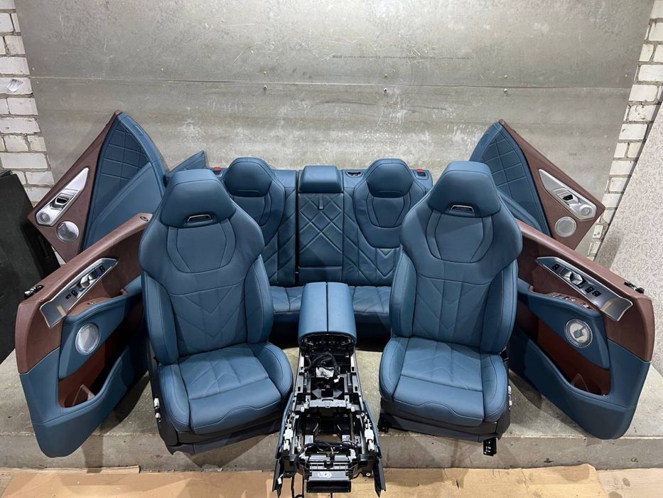 Комплектний салон до bmw  g09  XM