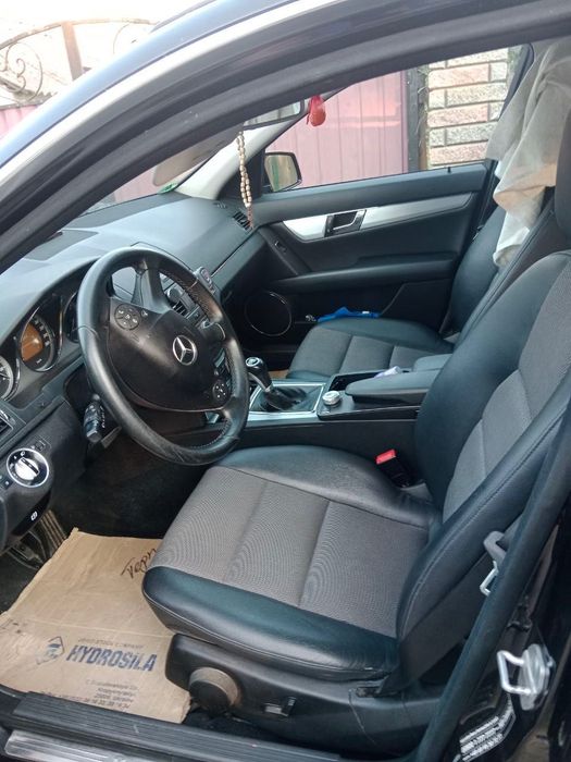 Продам авто Мерседес w 204 універсал
