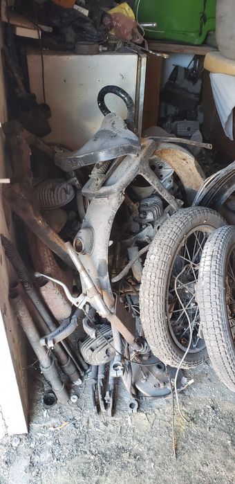 ИЖ 49 1952г продам два мотоцикла