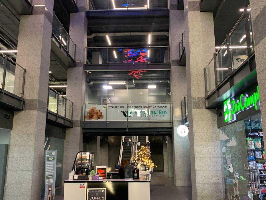 Сдам помещение в ЖК Дельмар Люкс Delmar Lux  пр. Дмитрия Яворницкого