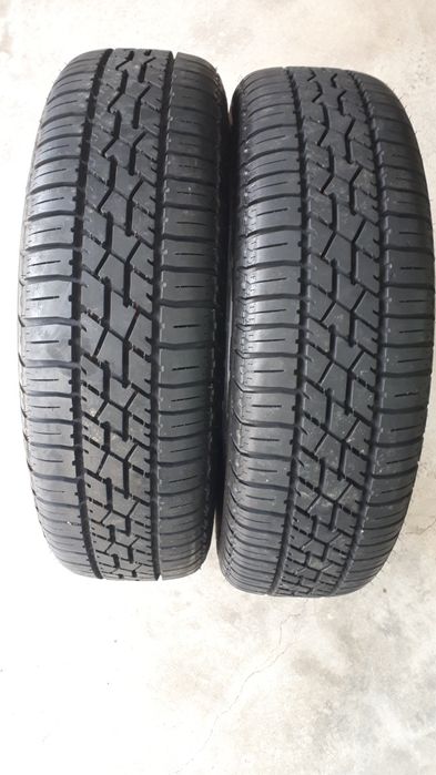 Dois pneus novos 185/70 14 Dunlop SP 9 p/ Renault Kangoo, Opel Corsa D