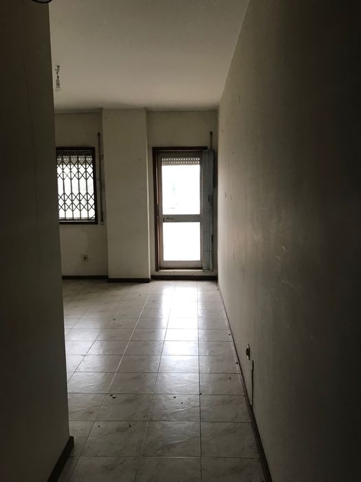 Arrenda-se Escritório