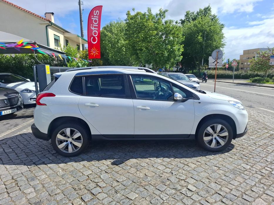 Peugeot 2008 1.2 PureTech Active