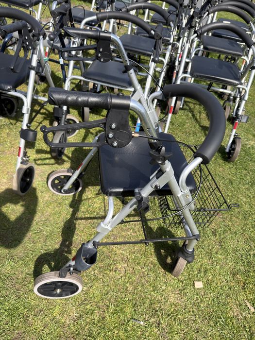 Chodzik balkonik aluminiowy