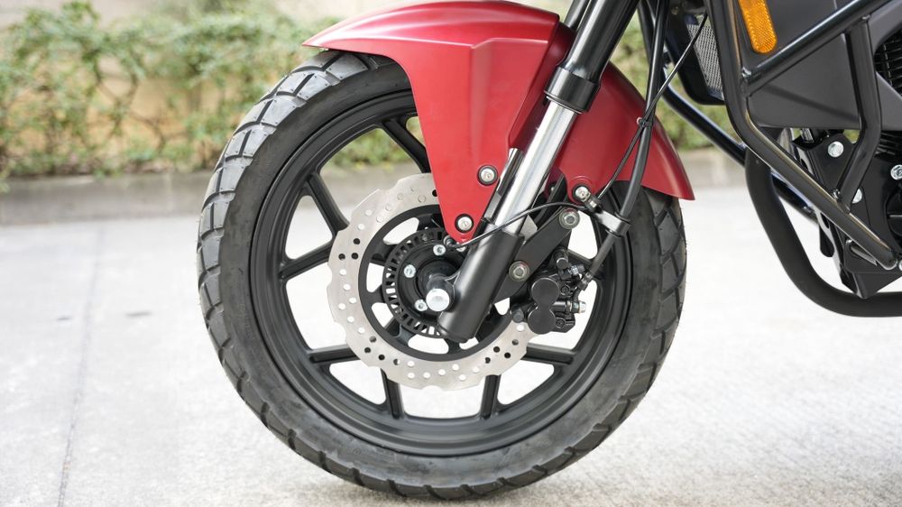 2025 Мотоцикл SP300T-5 SPARK Мото-Кроха
Мотоцикл SPARK SP300T–5 – ця м