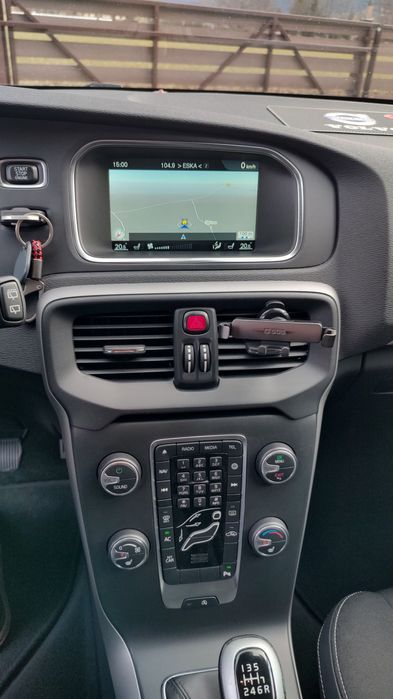 Volvo V40 2017 ORYGINALNY LAKIER Super stan