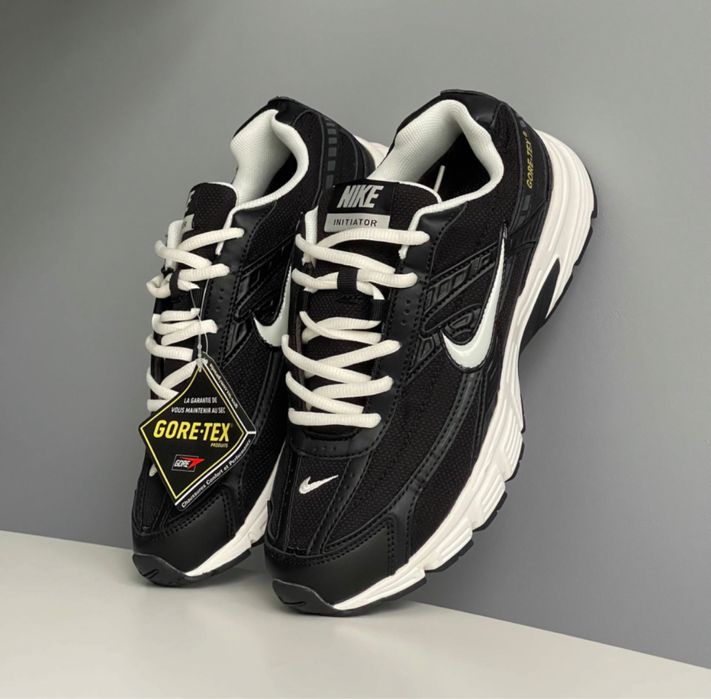 Кросівки Чоловічі Nike Initiator Black White Gore-Tex 41-45 Топ