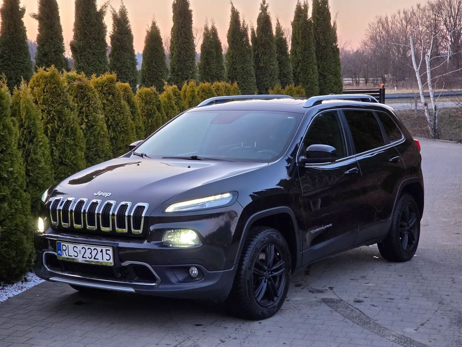 Jeep Cherokee Bezwypadkowy Full Opcja