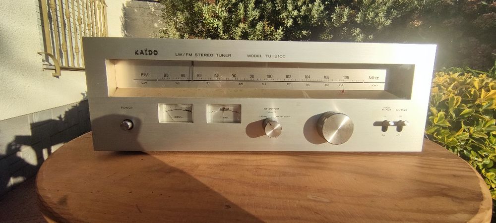 Kaïdo LM / FM stereo tuner deck