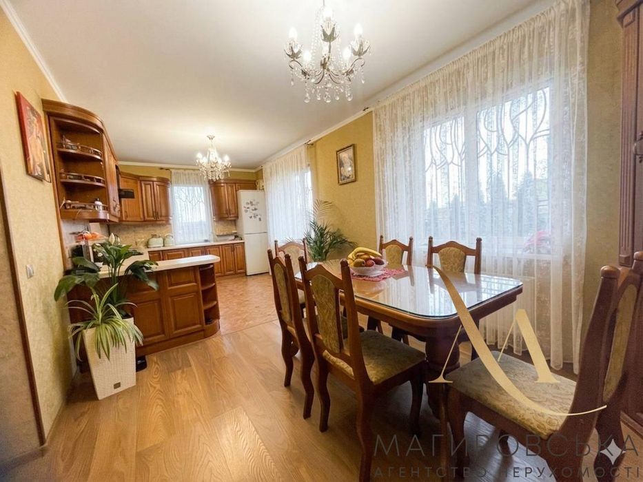 Продаж затишного будинку в Рудне. Без комісії.