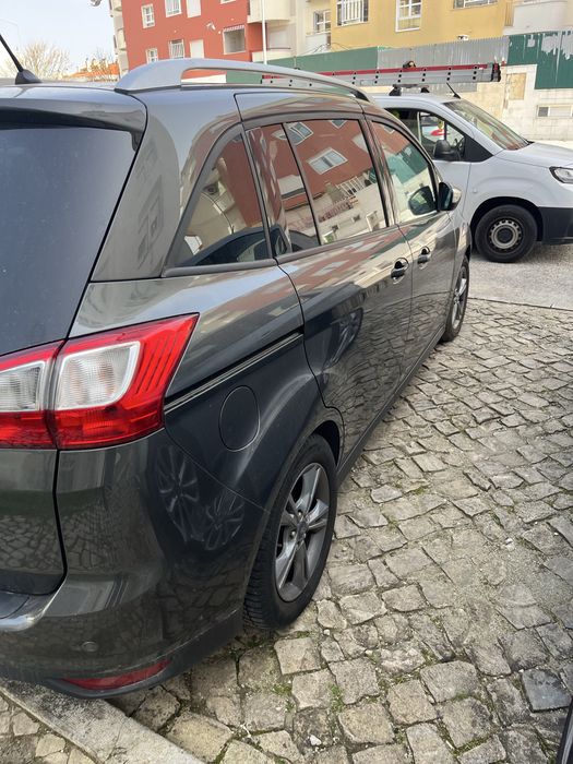 Ford grand c-max 2019 1.0 125cv gasolina motor danificado.