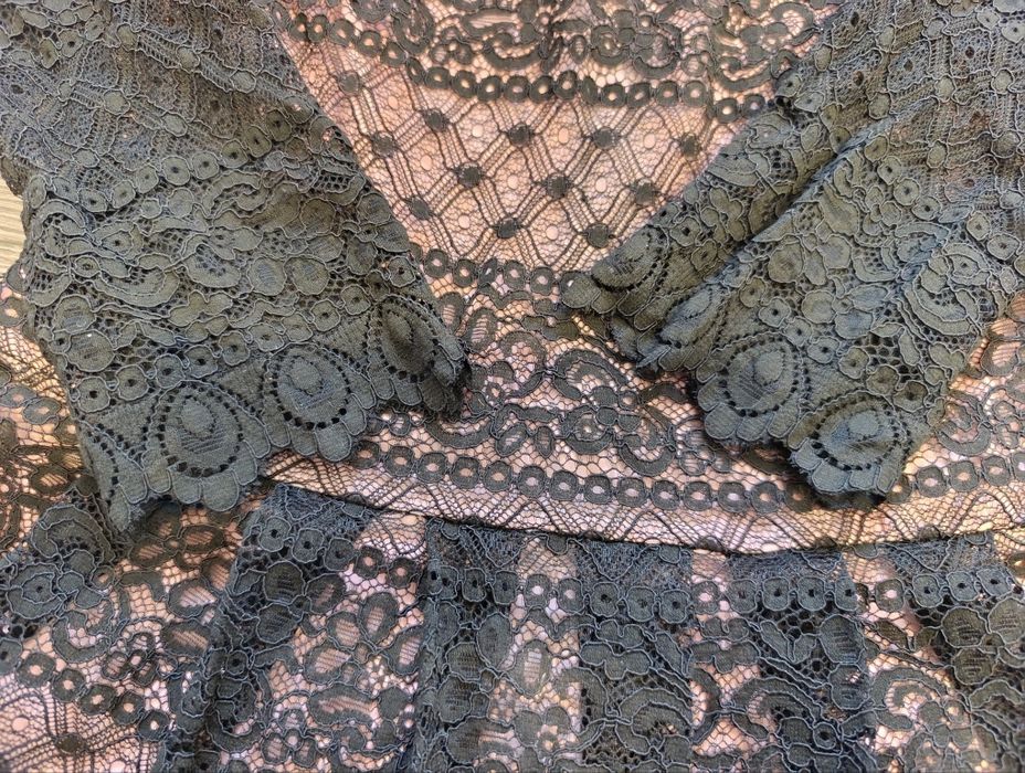 Сукня жіноча святкова чорне мереживо