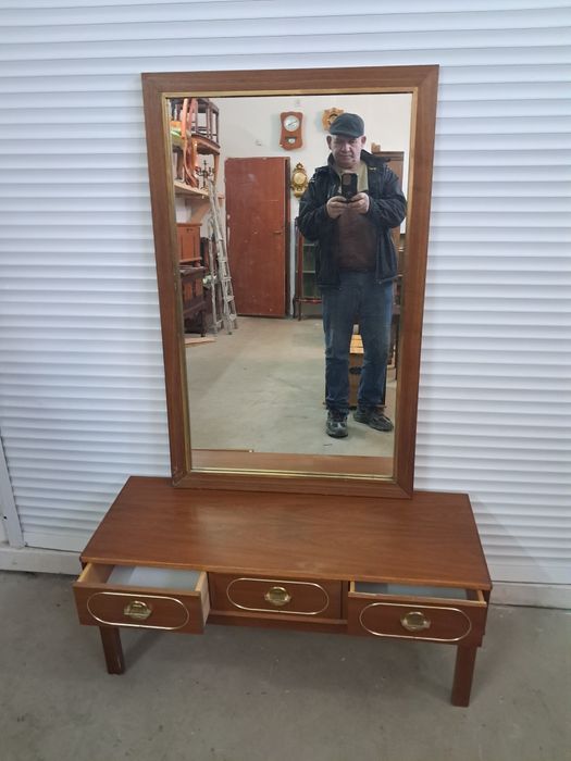 Toaletka z lustrem teak
