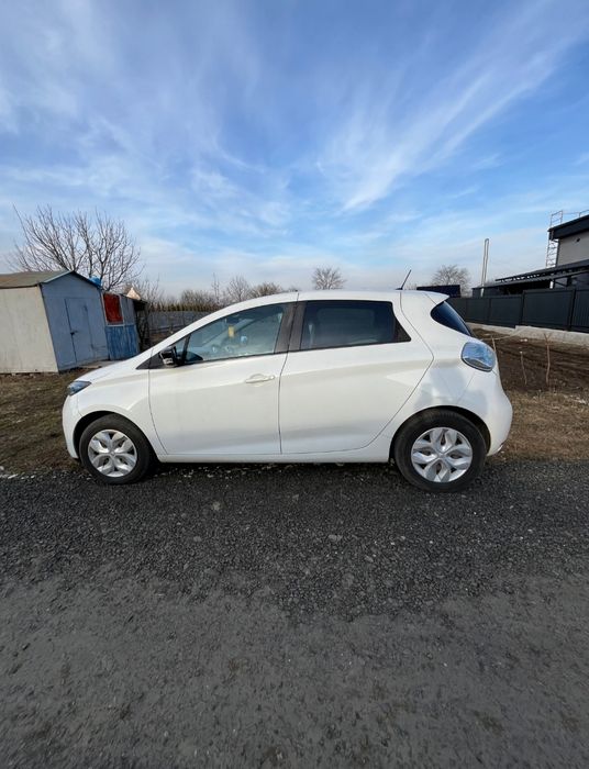 Продам Renault Zoe 2013 року