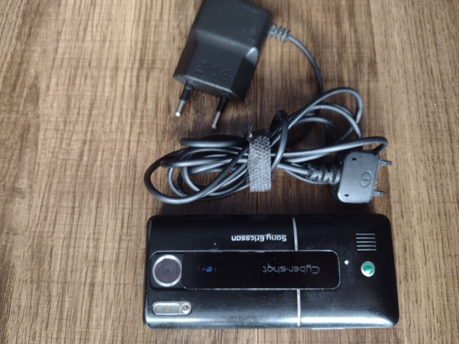 Telefon komórkowy Sony Ericsson K770i