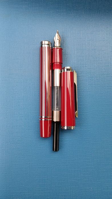 Caneta de tinta permanente como nova - Oferta de portes de envio