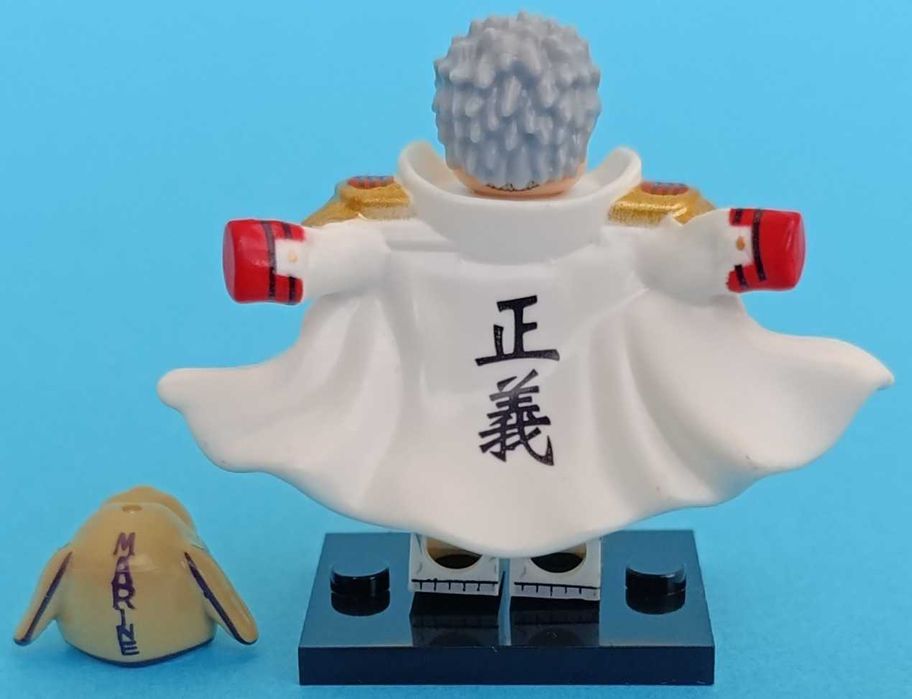 Monkey D. Garp v2 (One Piece)