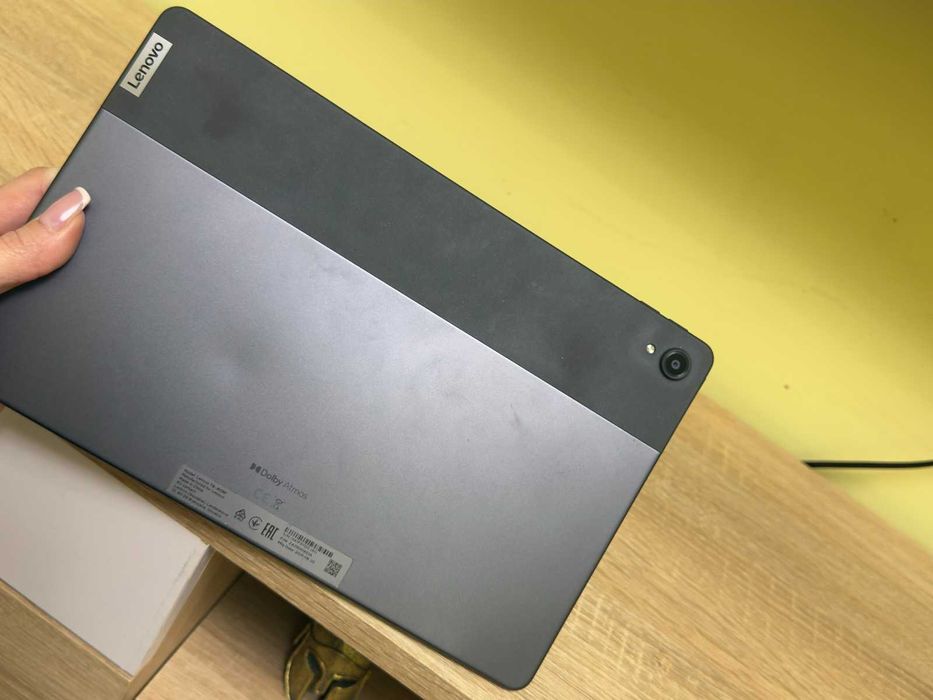 Планшет Lenovo Tab P11 Wi-Fi J606F