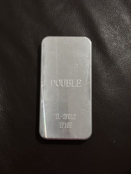 Iphone 16 e case double mold