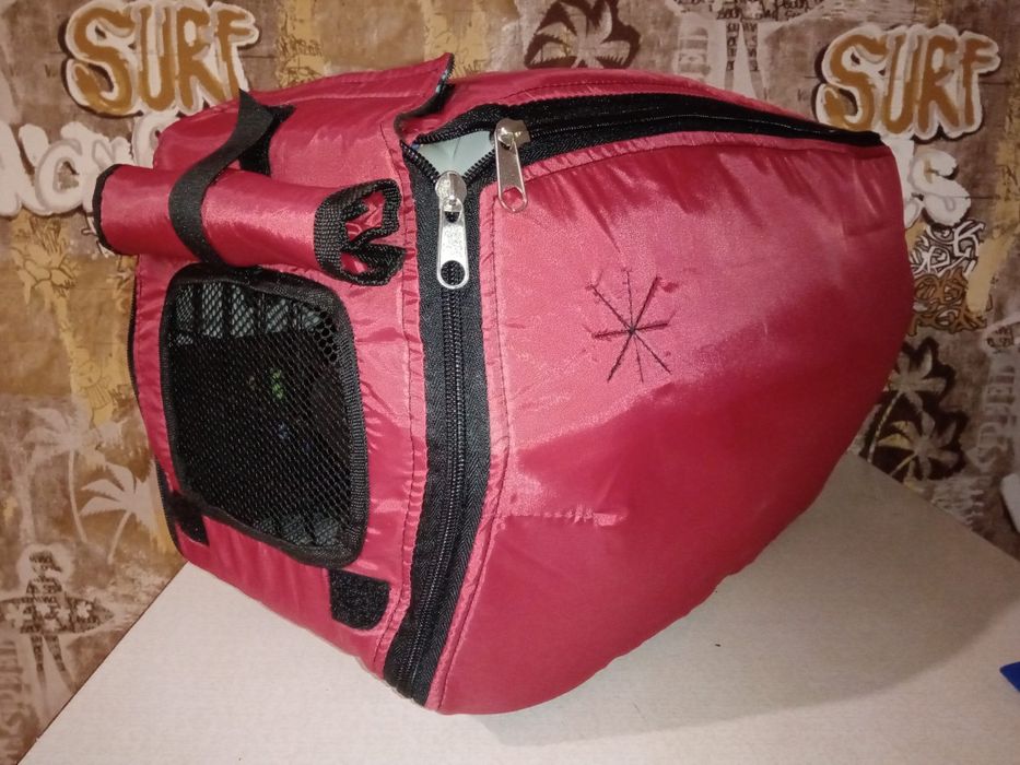 Чехол на переноску для животных.