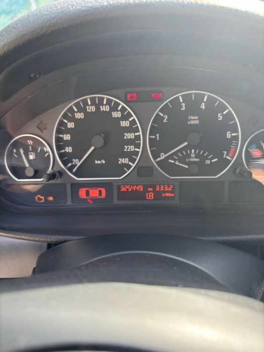 Bmw 316i E46 1.8 Бензин  2004 р.