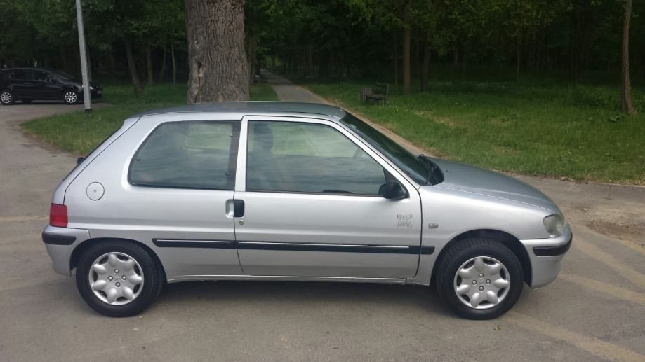 Peugeot 106 mk2 .