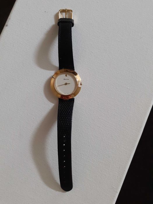 Relógio suíço Bulova senhora