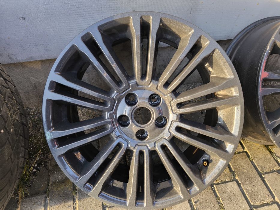 Alufelgi 19 dwie z oponami zimowymi